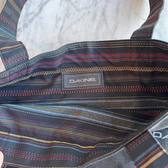 Dakine Striped Trim Black Tote Bag - Picture 13 of 13